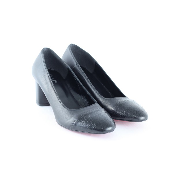 Дамски елегантни обувки от естествена кожа Tara 17306 - Черно 
