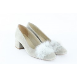 Дамски елегантни обувки от велур Tara 17316 - Мръсно бяло 
